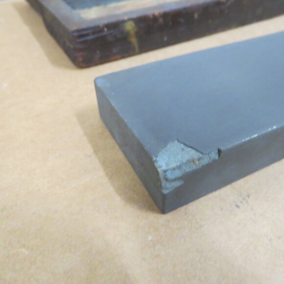 Vintage Razor Knife Sharpening Stone Hone Oilstone Oil Tool Wood Fitted Box - Picture 5 of 10